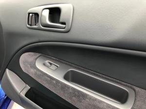 Honda Civic Si Coupe 2000 года  (NA)